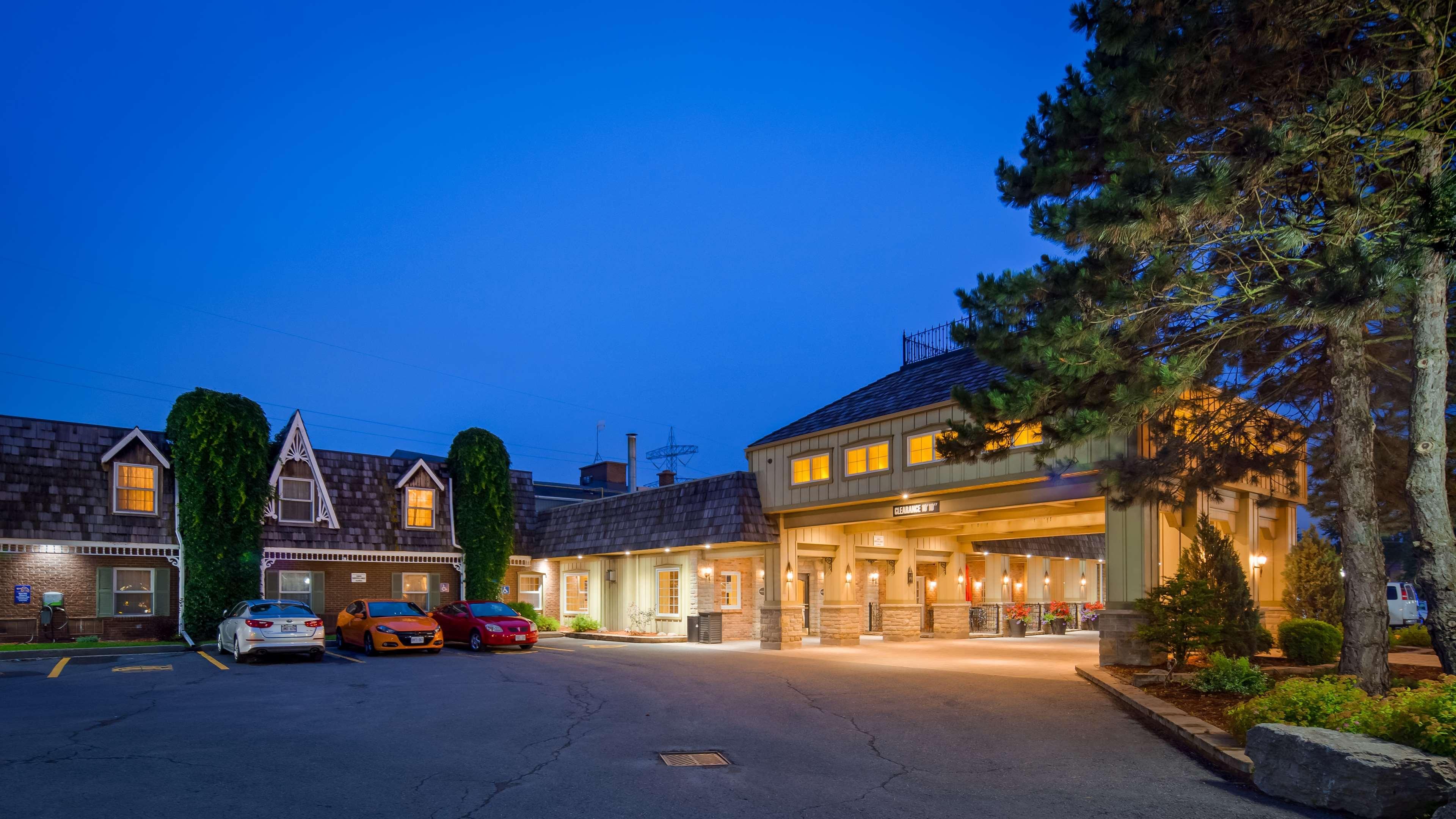Best Western Parkway Inn & Conference Centre Cornwall Eksteriør billede